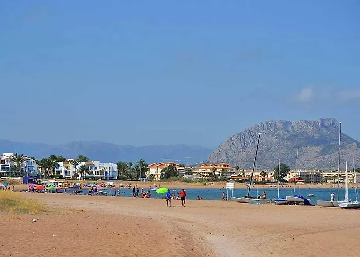 Elia By Aguilarent *